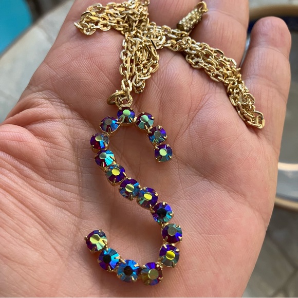Gold Tone Iridescent Crystal Pendant Necklace Letter S - Picture 1 of 7